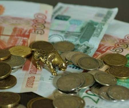 股指期货和国债期货包含哪些？交易时间都是几点到几点？