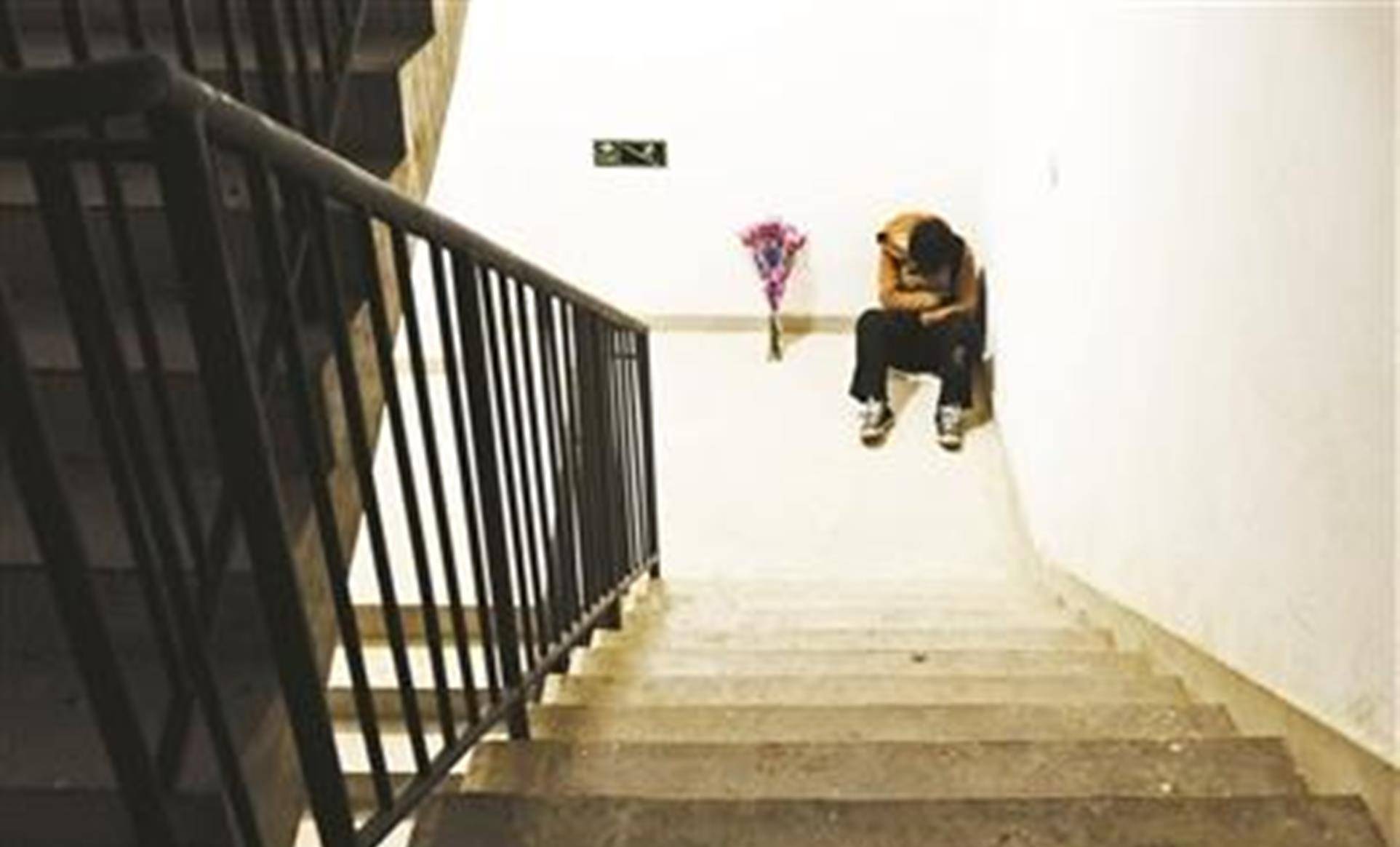 “北大才子”马骏：炒期货亏400万<strong></p>
<p>炒期货</strong>，被发现时在街头乞讨