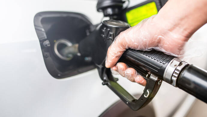 上海期货交易所与浙江油气交易中心合作，能稳住油价吗？