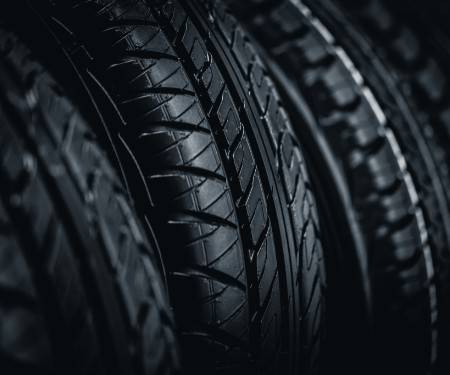 橡胶手续费怎么计算的<strong></p>
<p>橡胶期货</strong>？平今仓收手续费吗？