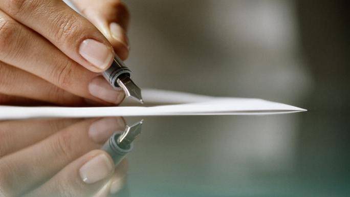 中期协：正在研究将期货从业人员资格考试调整为非准入型