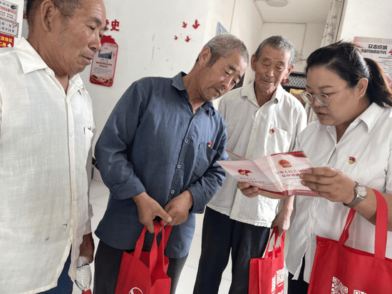 若羌：开展法律法规宣传 提高群众法律意识