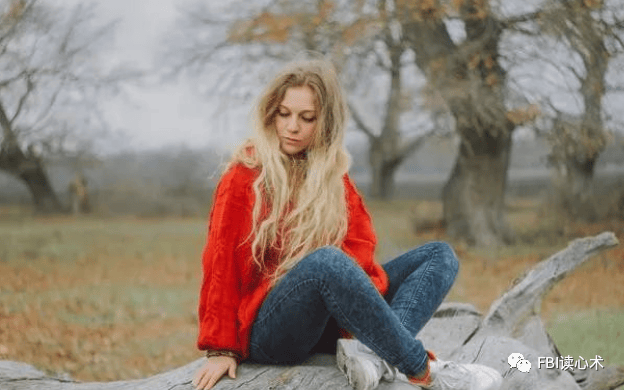 人到中年<strong></p>
<p>币圈拉人</strong>，当个“狠心”人：摆脱亲戚圈，退出同学群，拉黑无情人