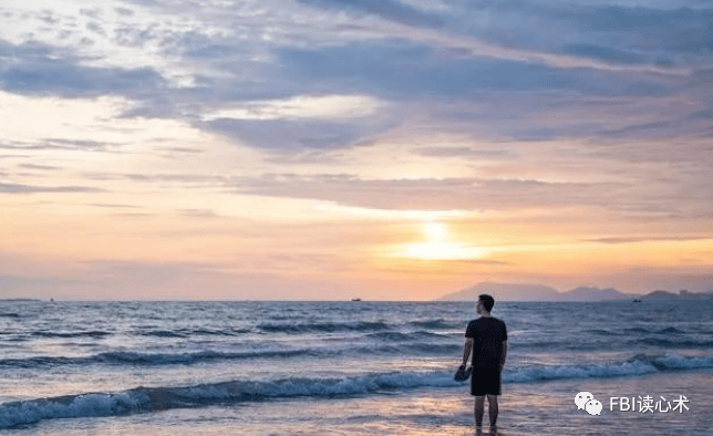 人到中年<strong></p>
<p>币圈拉人</strong>，当个“狠心”人：摆脱亲戚圈，退出同学群，拉黑无情人