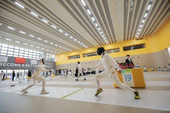 参赛规模激增 “新势力”来势汹汹 重庆击剑扩大“朋友圈”