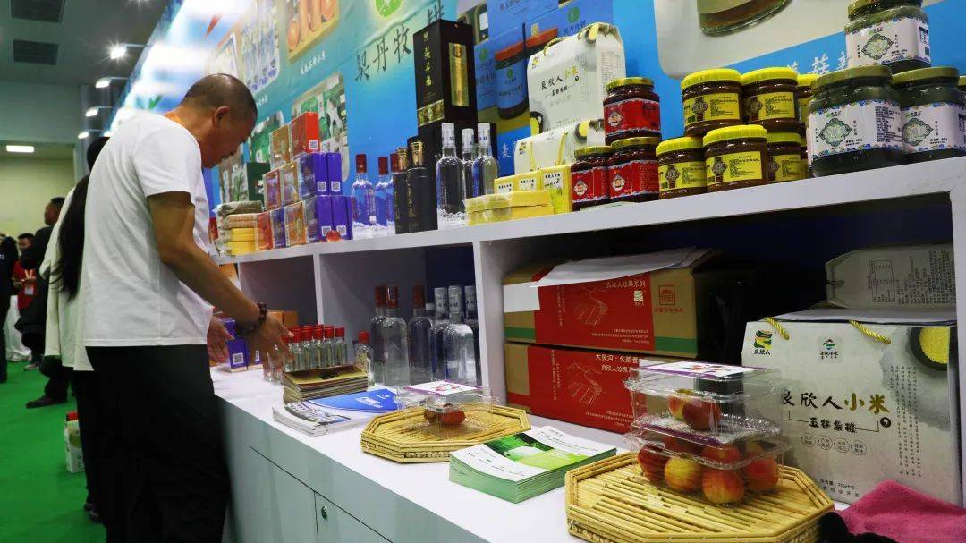 左旗好物 “京”彩呈现 巴林左旗优质农特产品进京展销