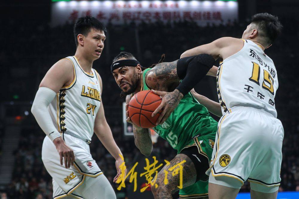 外援新政让CBA更“刺激”<strong></p>
<p>币风港</strong>，山东男篮第四外援会选谁？