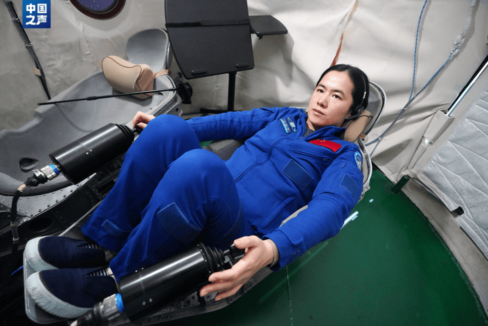 杨利伟飞天时王浩泽还在上初中<strong></p>
<p>币圈行话</strong>！90后女航天员：没有什么事情是女孩子不能做的