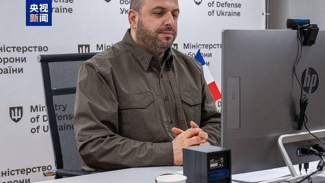 乌克兰第二大城市中心警察局遭袭<strong></p>
<p>kin币行情</strong>！俄军密集打击乌军多个重要目标；俄罗斯多家银行遭网络攻击