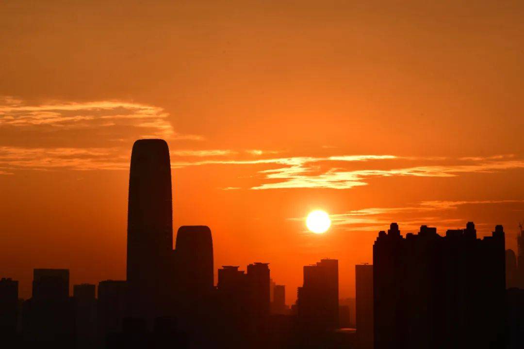 广东11月将迎3次降水<strong></p>
<p>etf币</strong>，4次冷空气！未来广州天气→