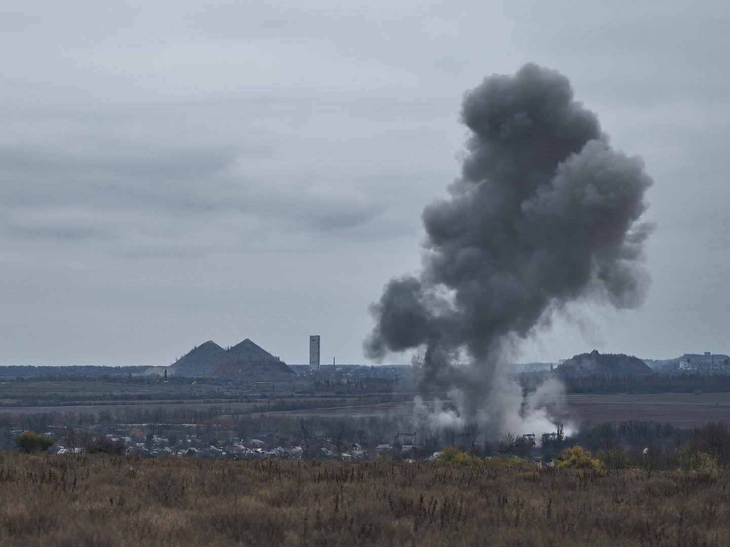 今冬将成俄乌冲突分水岭？ 特朗普胜选后俄乌加速“抢地盘”<strong></p>
<p>飙升币行情</strong>，东线一天内107起冲突