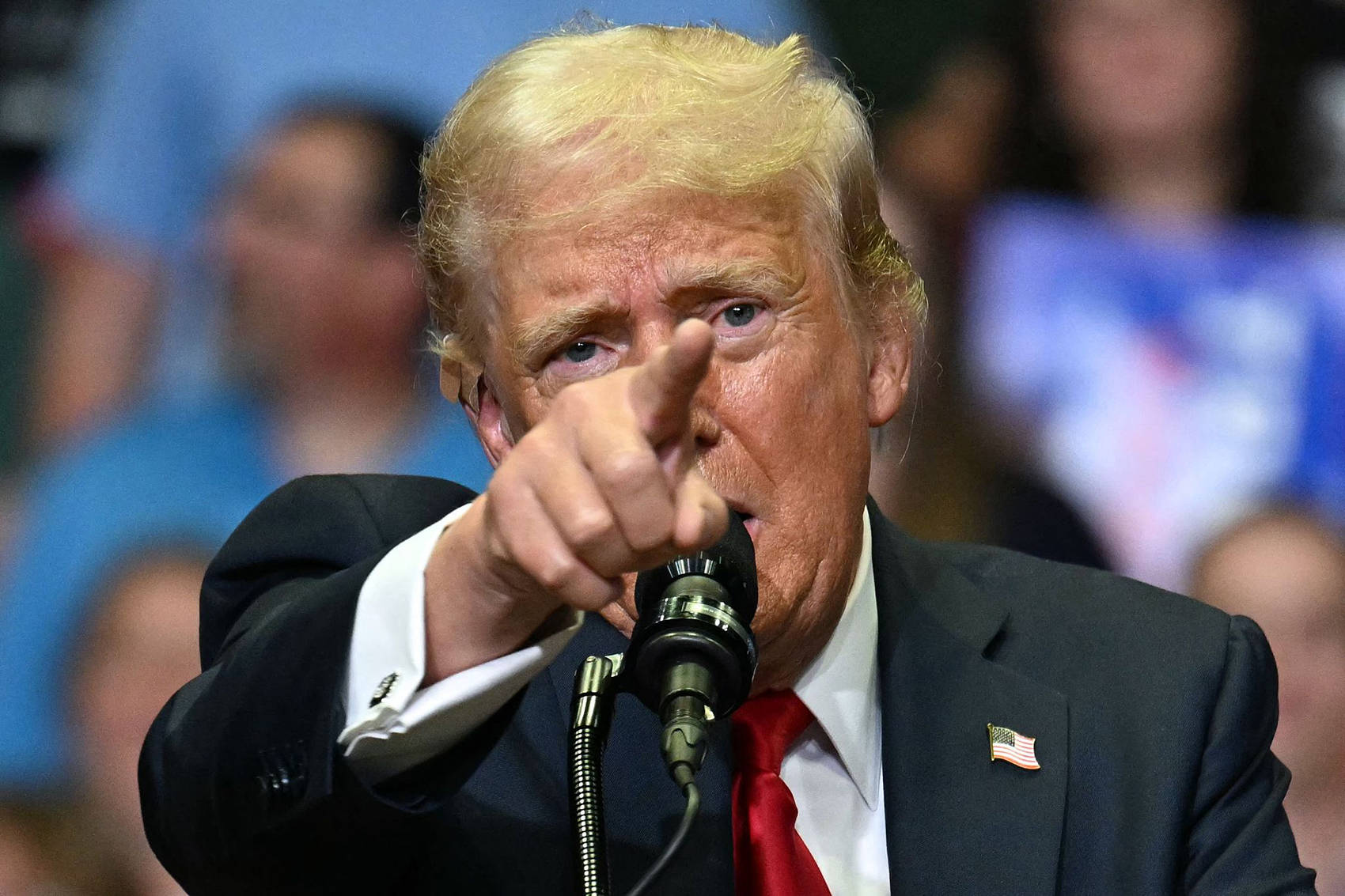 叙利亚央行被盗<strong></p>
<p>祥云币</strong>，总统府遭洗劫！特朗普发声了！美官员：美国将继续在叙利亚驻军