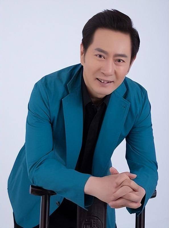 “坏人专业户”姚刚：一生无妻无子<strong></p>
<p>新农币</strong>，如今53岁在千万豪宅一个人住