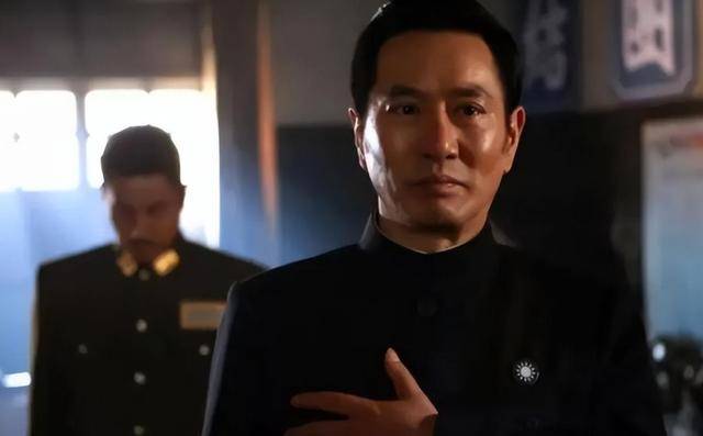 “坏人专业户”姚刚：一生无妻无子<strong></p>
<p>新农币</strong>，如今53岁在千万豪宅一个人住