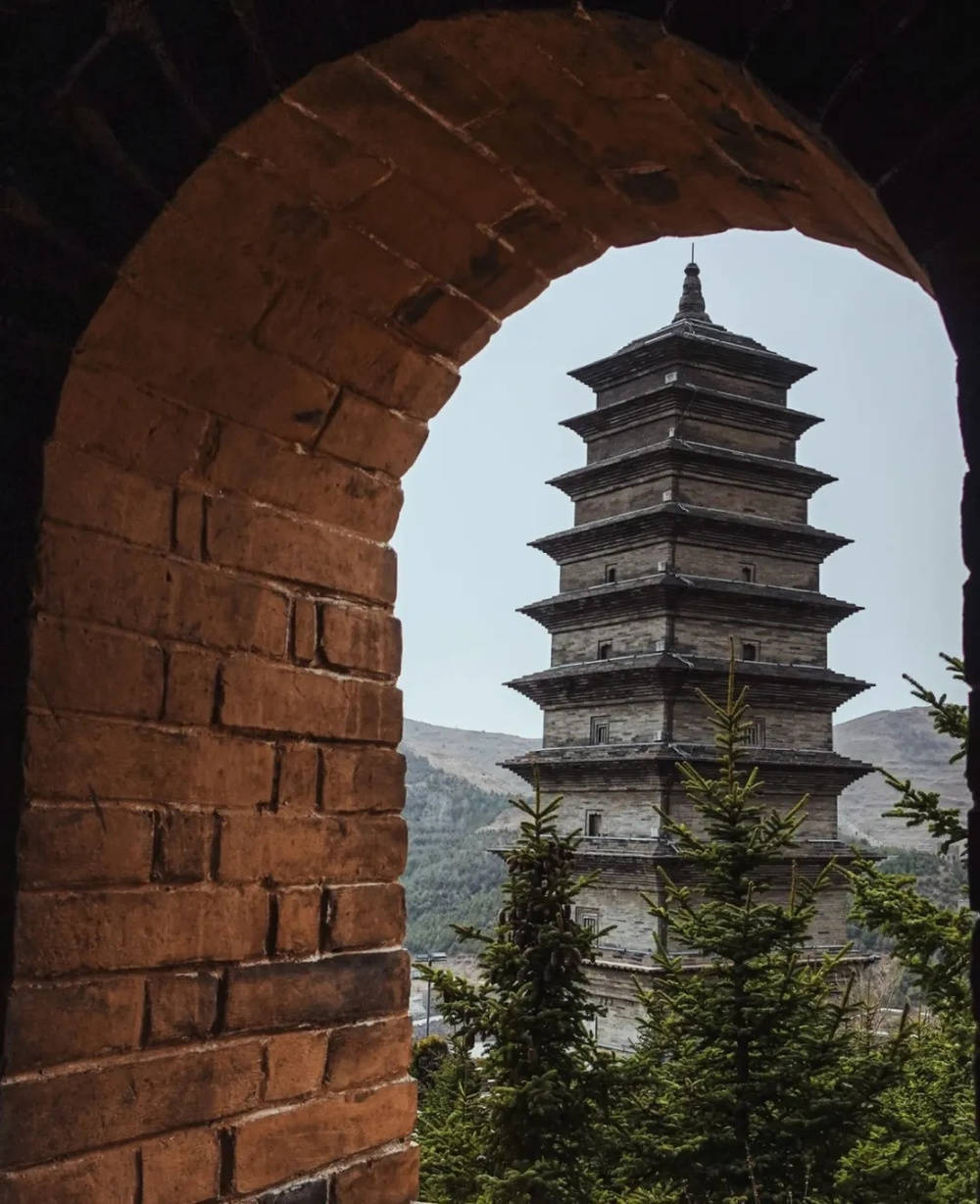 山西饭店上热搜<strong></p>
<p>新农币</strong>！网友：啥？你们平时都搁这儿吃饭？