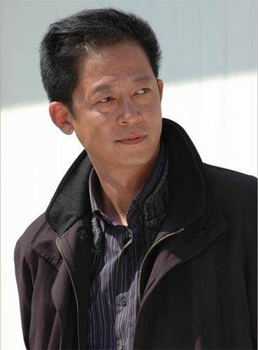 王志文：我落难时王宝强伸出援手<strong></p>
<p>币圈新秀</strong>，但宝强落难借300w我却一分没给