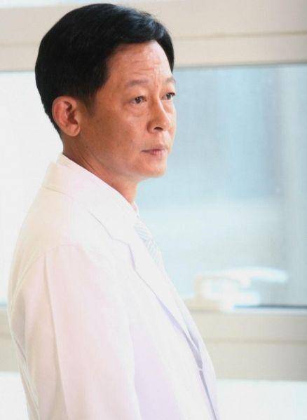 王志文：我落难时王宝强伸出援手<strong></p>
<p>币圈新秀</strong>，但宝强落难借300w我却一分没给