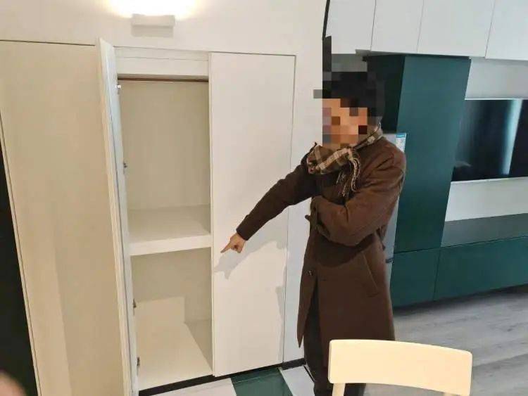 只因怀疑女友<strong></p>
<p>玩币圈</strong>，上海一男子竟如此报复，刑拘！