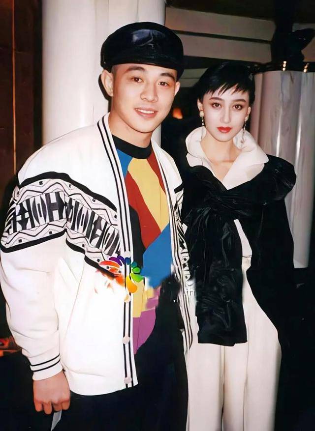 李连杰:后事一切从简<strong></p>
<p>合约币走势</strong>，不用立碑也不用办丧事，树葬海葬都可以