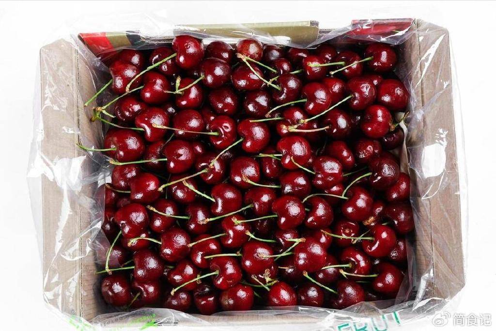 车厘子暴跌80%<strong></p>
<p>支点币圈</strong>，为何还是没人买？这4个原因很现实，难以改变