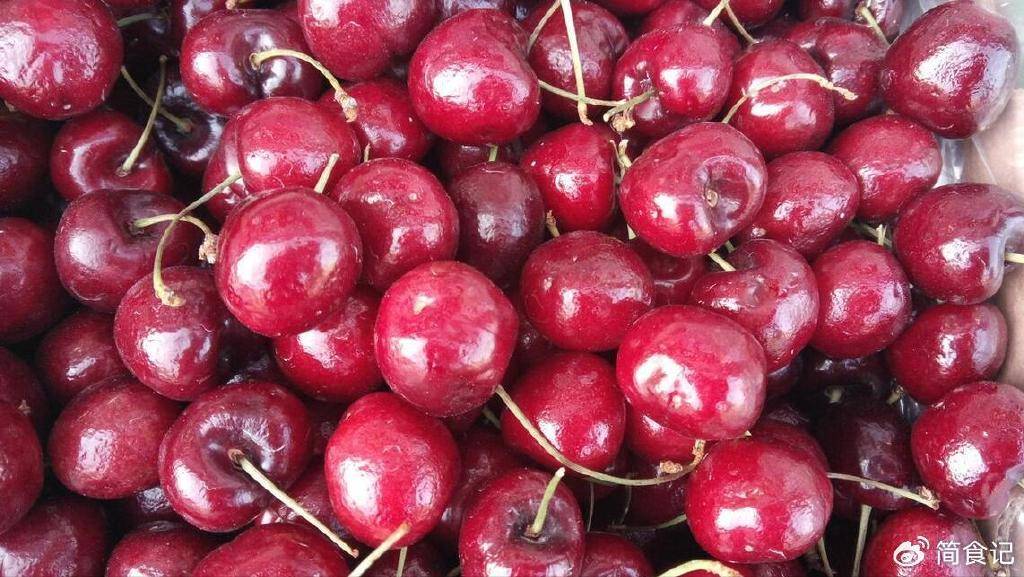 车厘子暴跌80%<strong></p>
<p>支点币圈</strong>，为何还是没人买？这4个原因很现实，难以改变