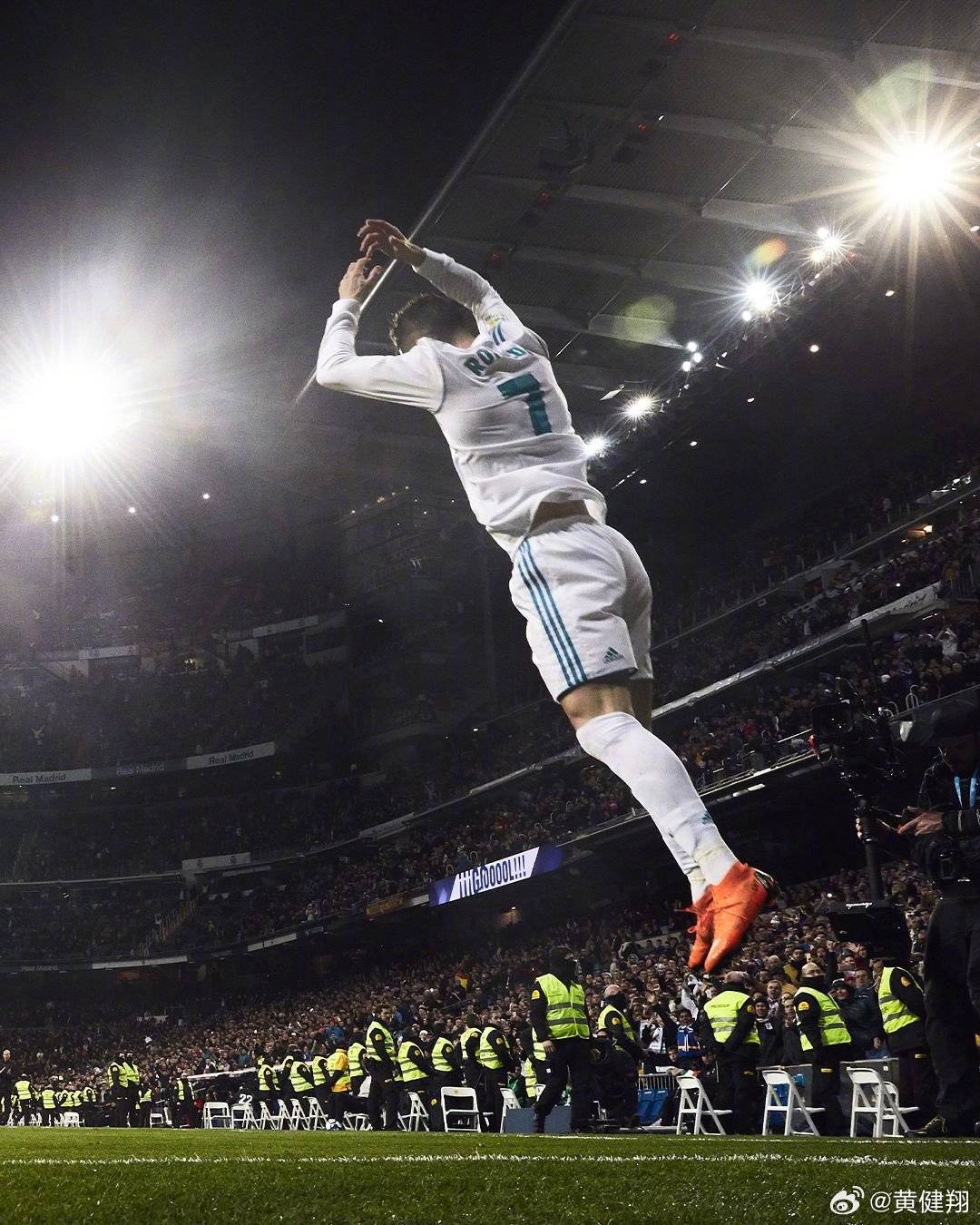 真爱！黄健翔近千字祝福C罗：近乎变态的自我要求<strong></p>
<p>炒游戏币</strong>，圣人般的存在