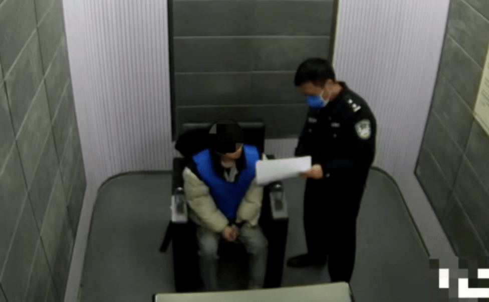 “我赌博了<strong></p>
<p>炒币群</strong>，钱都输光了！”深夜，杭州小伙报警自首求戒赌瘾