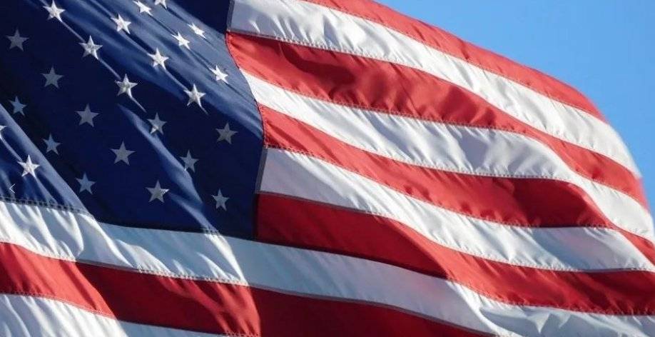 泽连斯基终于知道<strong></p>
<p>炒币视频</strong>，特朗普是得罪不起的，那怎么办呢？