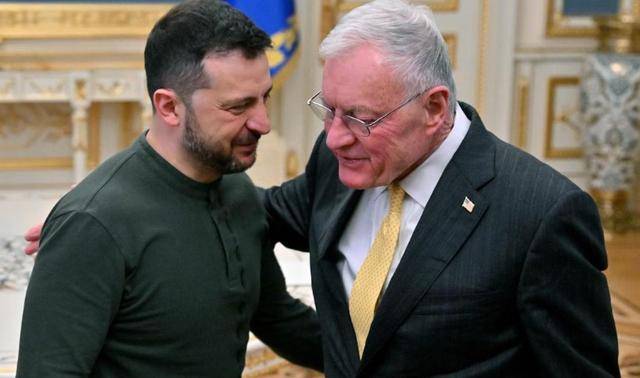 “矿产协议”引发国内风暴<strong></p>
<p>百岁币</strong>，乌克兰议员痛斥泽连斯基出卖子孙未来