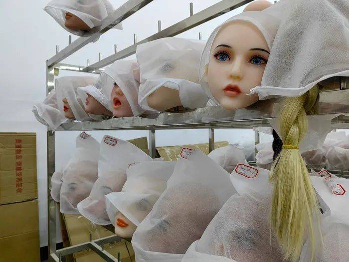 广东中山成人玩偶公司走红<strong></p>
<p>百岁币</strong>，创始人：十五年来第一次这么火爆