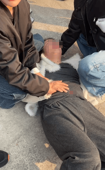 山东一单亲妈妈直播间阻止网友辱骂“唐宝”少年遭上门殴打<strong></p>
<p>ft币价格</strong>，警方：已受理案件，正调查