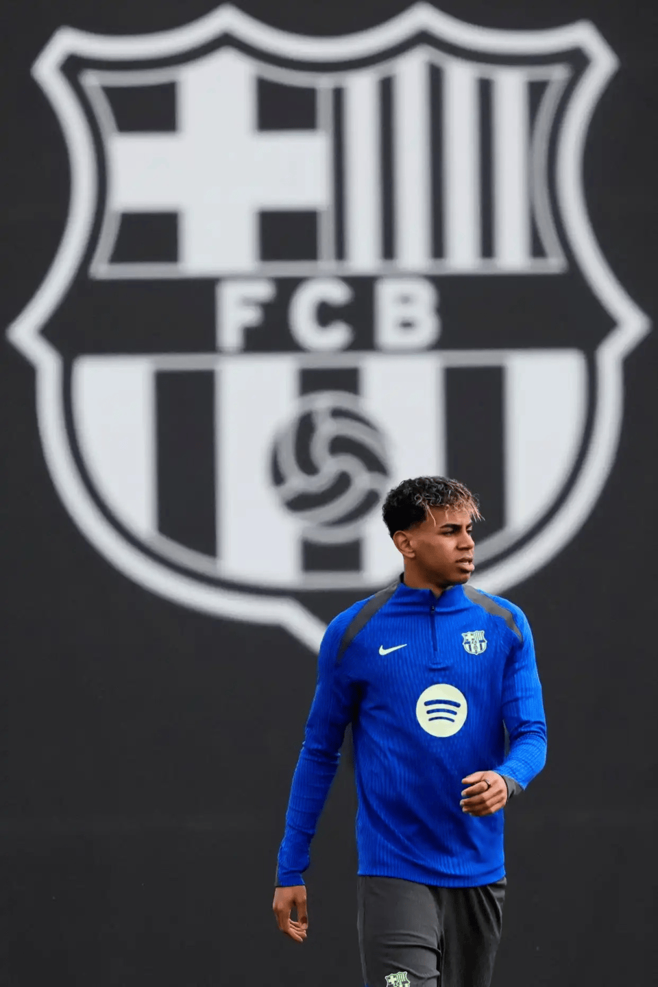 欧冠|是亚马尔将巴萨送进八强？不<strong></p>
<p>密币链</strong>，他的背后还有高人