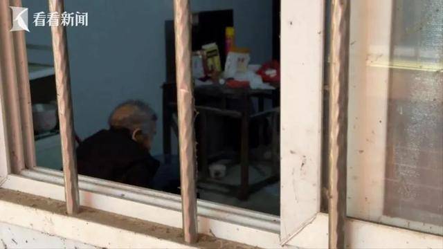 93岁强奸犯被顶格判罚却未能收监<strong></p>
<p>烙印币</strong>，子女怨其晚节不保，称“随便怎么处置”