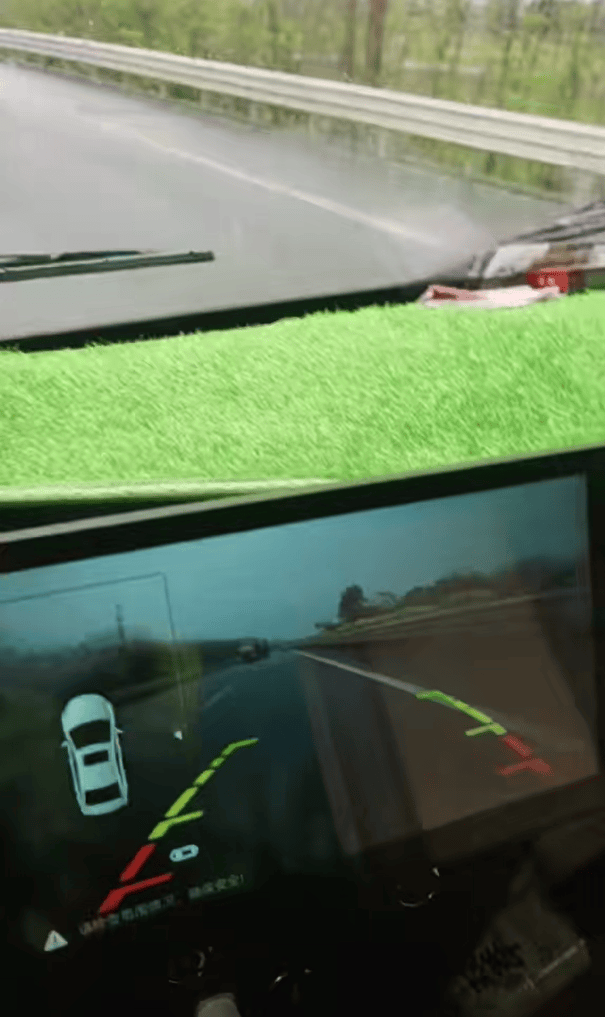 网友称高速路上“无奈倒车7公里”<strong></p>
<p>炒币故事</strong>，广东高速：拥堵或与清明将至有关