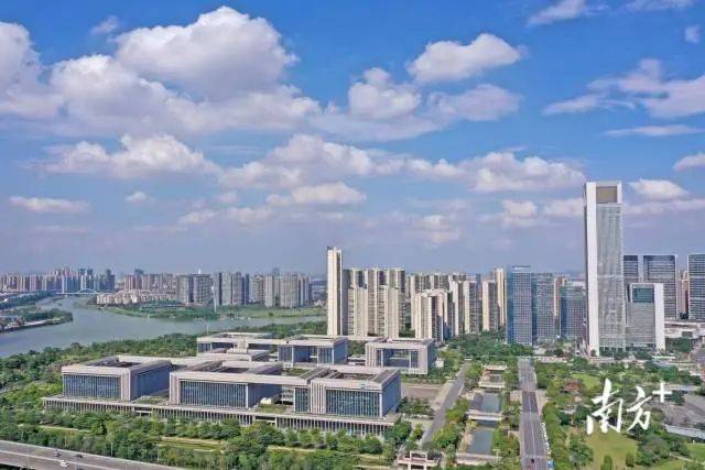 给五区干部开会<strong></p>
<p>今日币圈行情</strong>，佛山市委书记发出“灵魂三问”