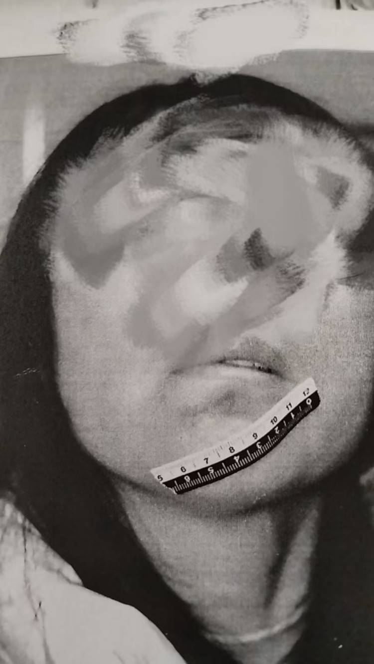 男粉丝咬伤女主播后写条子：赔“十万元”还是赔“十5元”<strong></p>
<p>炒币亏惨</strong>？