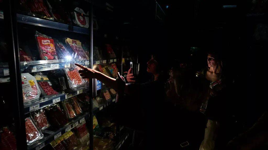 西葡法三国大停电<strong></p>
<p>花链币</strong>，事故何以酿成