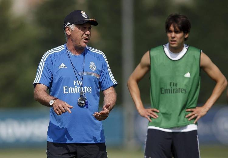 巴西媒体：安切洛蒂联系卡卡<strong></p>
<p>炒币新手学习</strong>，希望后者加盟自己在巴西的教练组