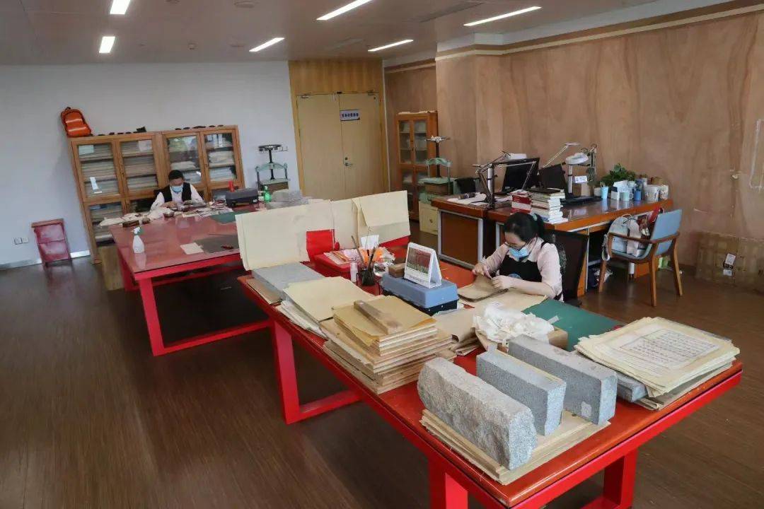 “冷板凳”一坐18年<strong></p>
<p>炒币策略</strong>！41岁厦门女子：要一直坐下去