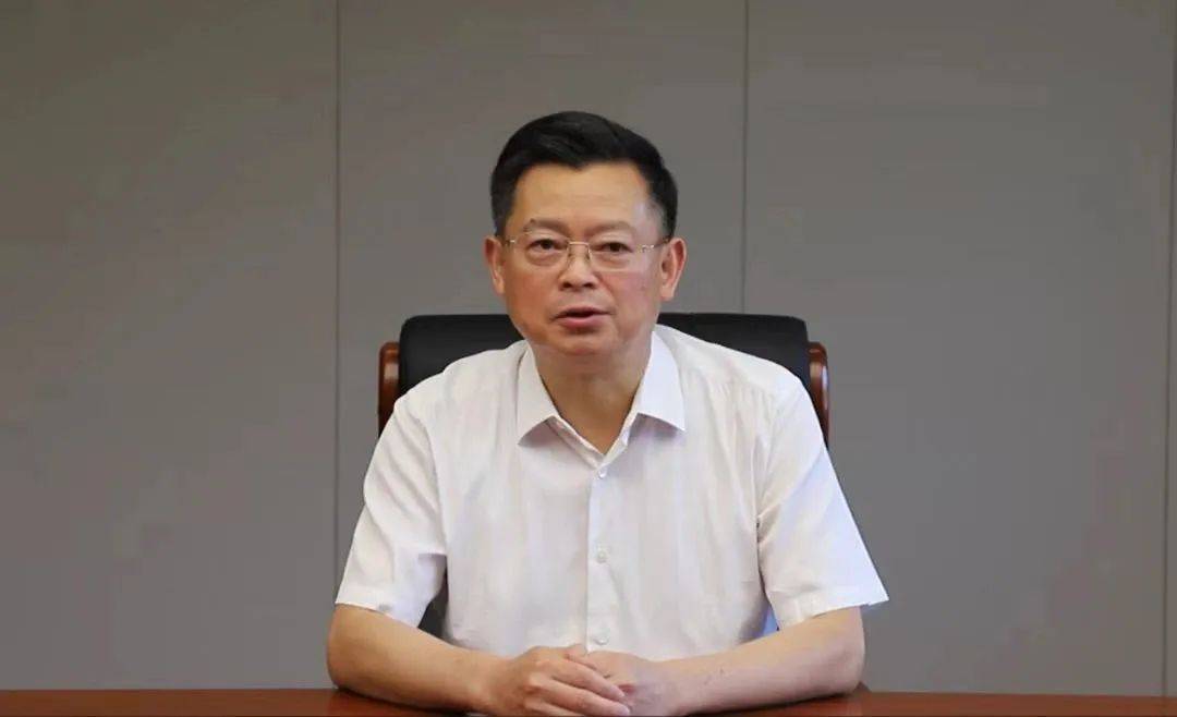 国家国防科工局原副局长张建华投案<strong></p>
<p>币成交易</strong>，今年已有24名中管干部落马