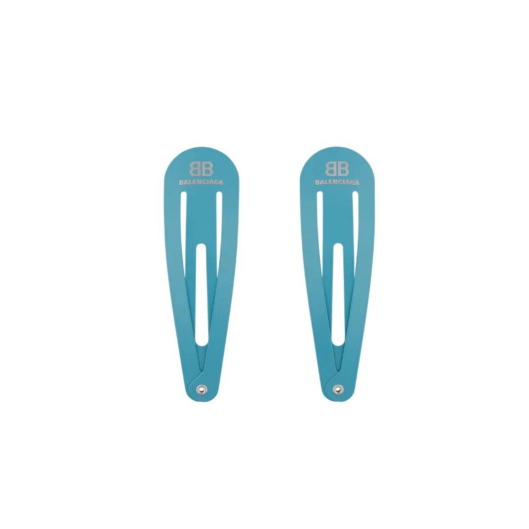 4500元一条！巴黎世家平角短裤造型半身裙惹争议<strong></p>
<p>币圈咨询</strong>，此前曾有多款产品被质疑像“智商税”