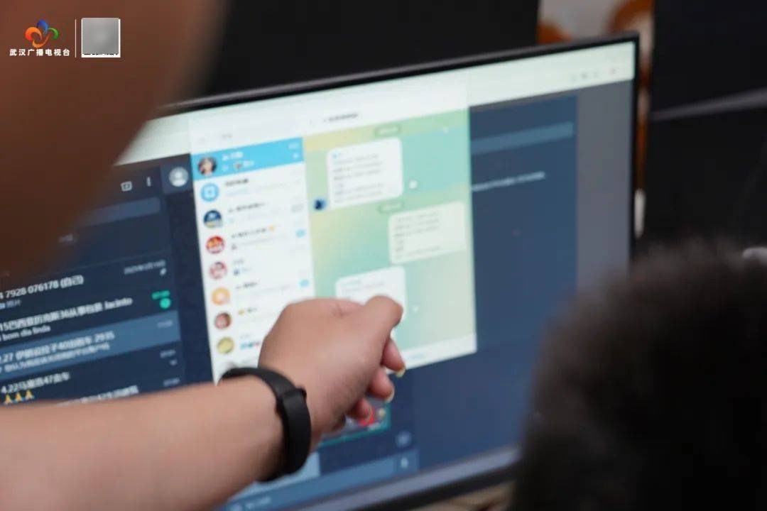 雷霆出击<strong></p>
<p>币圈视频</strong>！武汉警方一举抓获32名“白富美”