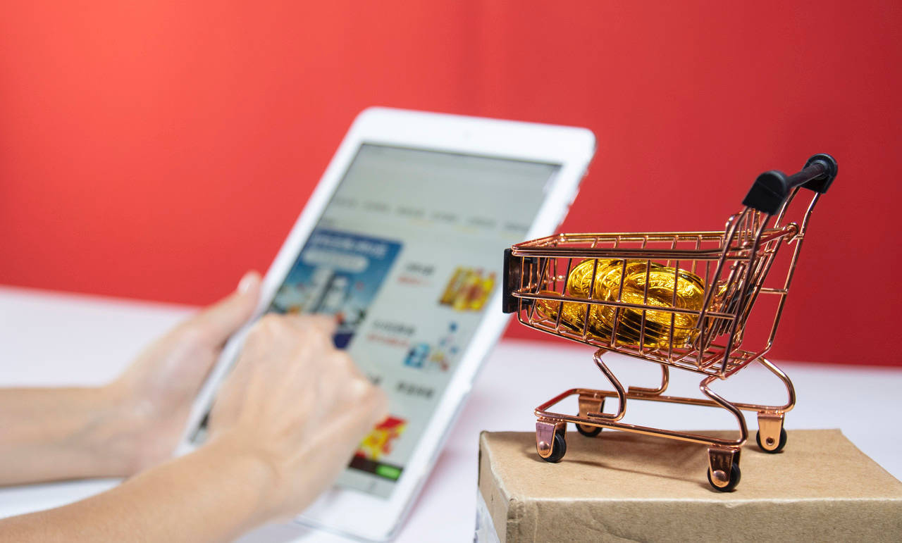 连续4个月提“涨工资”<strong></p>
<p>币圈波段</strong>，背后有何深意？