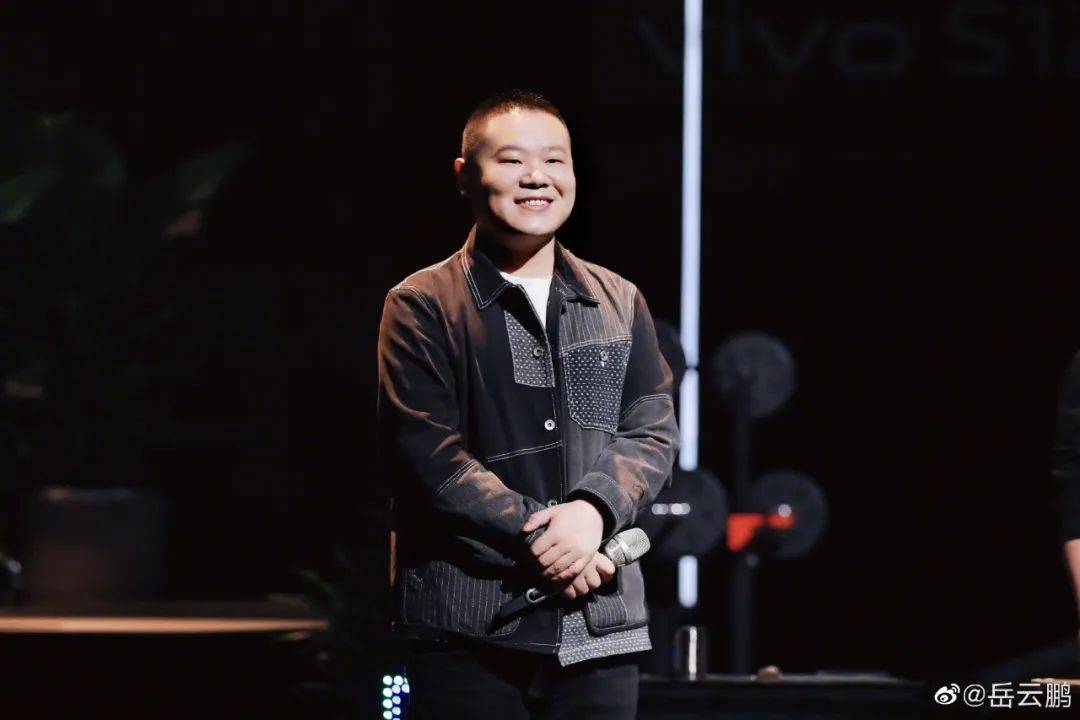 岳云鹏演唱会票价最高1580元<strong></p>
<p>炒币说明</strong>，想看人数破万，官宣时主动回应没歌唱：这是梦想