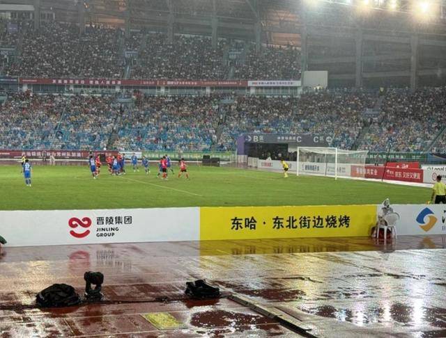 常州一烧烤店花10万赞助苏超<strong></p>
<p>yex币</strong>，因系唯一个体赞助商爆火，附近商户：之前生意一直好