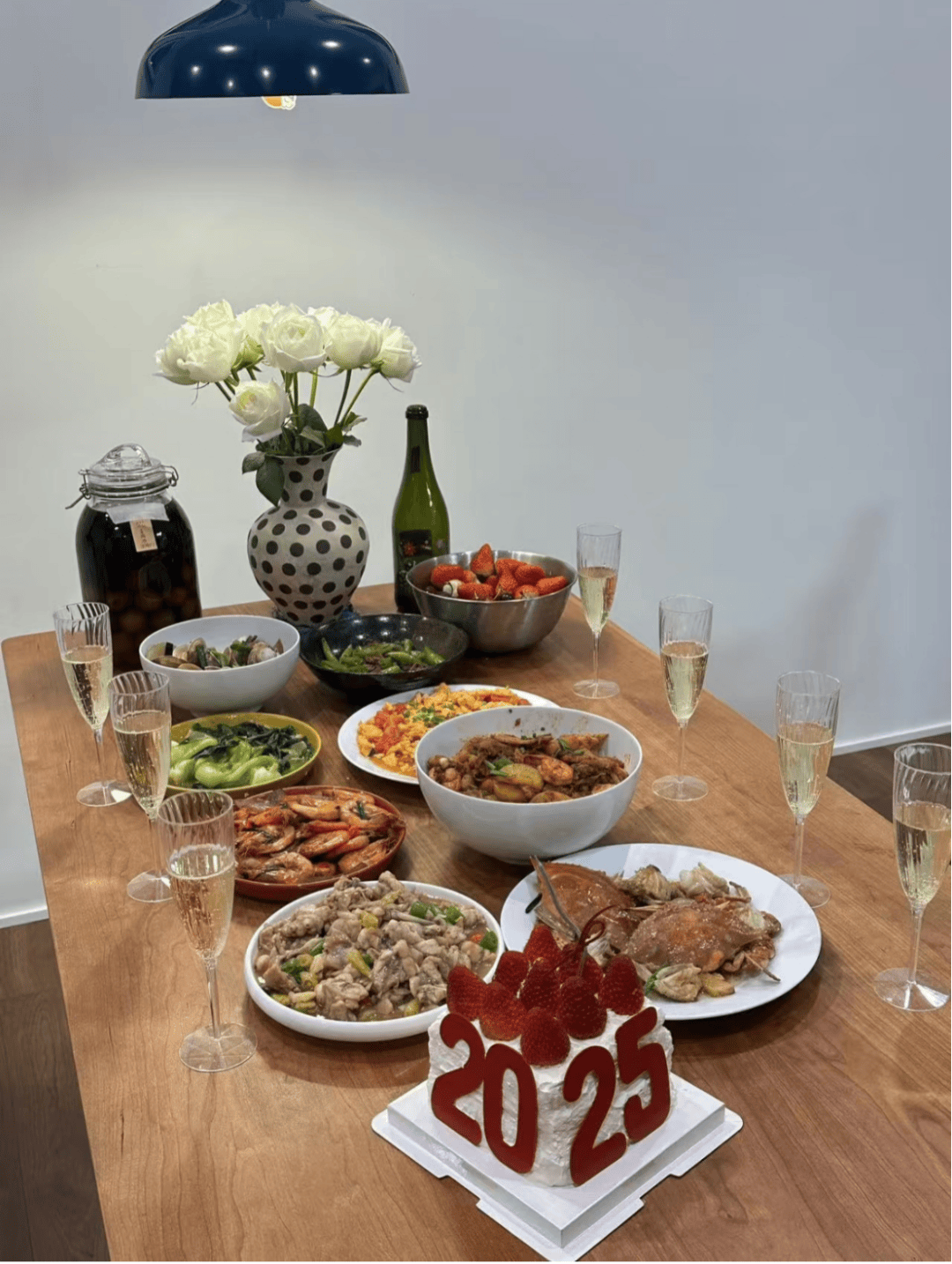 “包月800<strong></p>
<p>yex币</strong>，不谈恋爱”，上门做饭的年轻人有多抢手