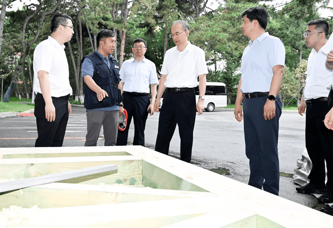 “能不吊顶就不吊顶，能不贴砖就不贴砖”，吉林省委书记调研历史建筑修缮
