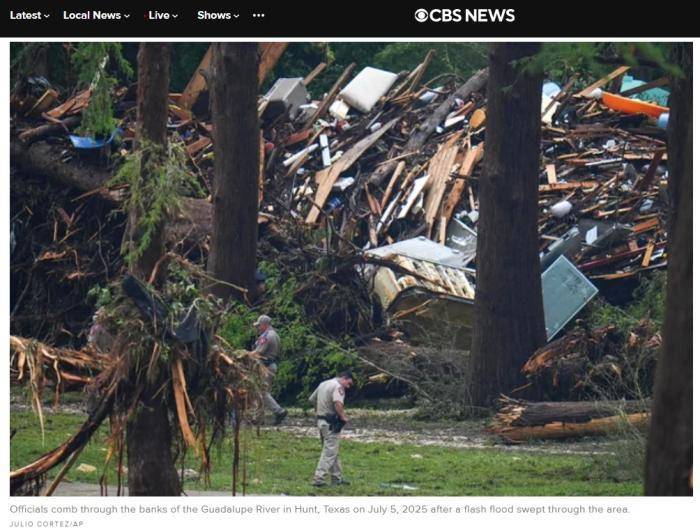美国得州洪灾已导致104人死亡