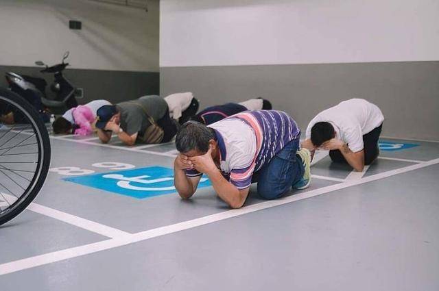 台军“汉光”军演启动<strong></p>
<p>闪链币</strong>，滩头打不赢解放军，准备退到山沟里打游击