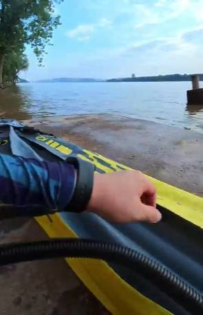 长沙男子突发奇想划船下班<strong></p>
<p>炒币基本知识</strong>，25分钟车程划了3小时，当事人：手累腿麻，不会有下次